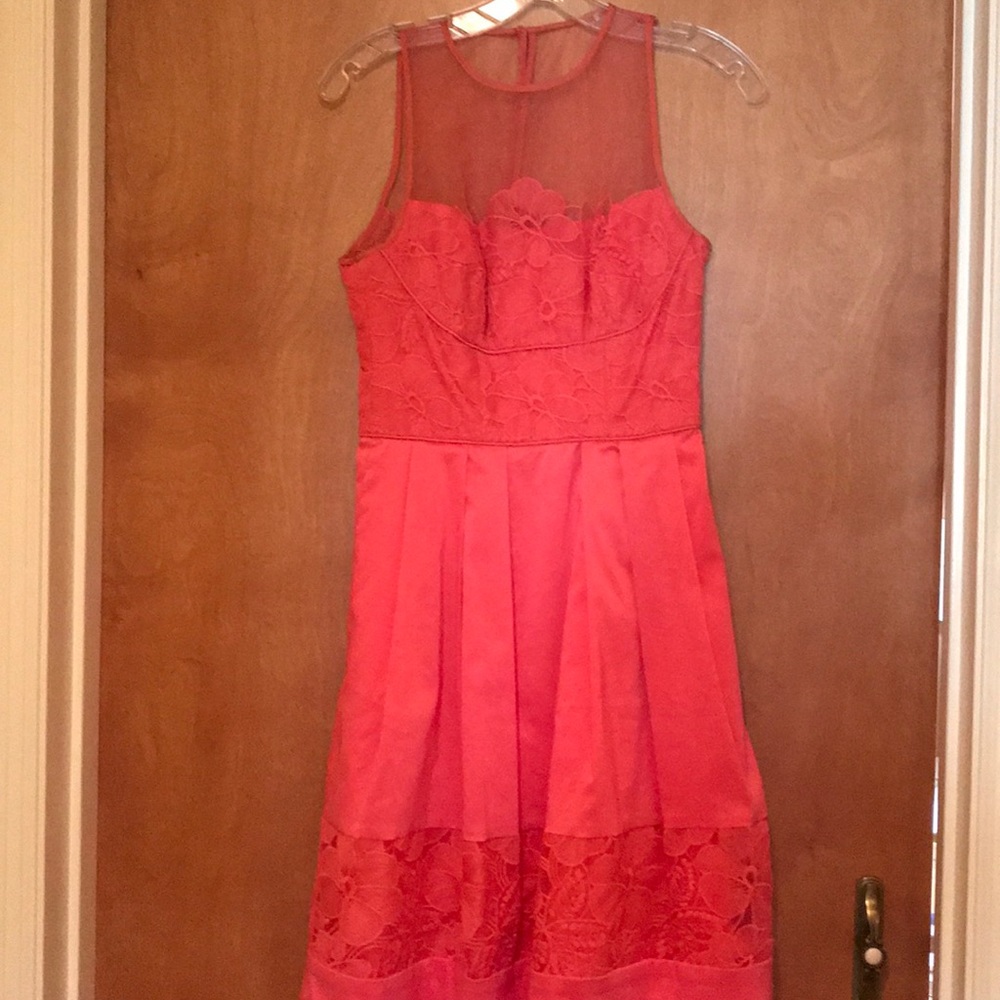 Dress - Picture 5 of 8